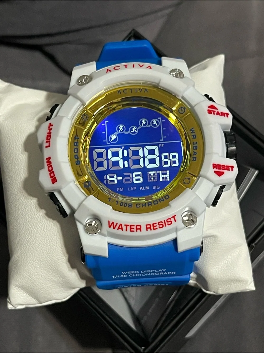Bundle of 8 Activa Summit X Invicta Unisex Digital Watch - 50mm new